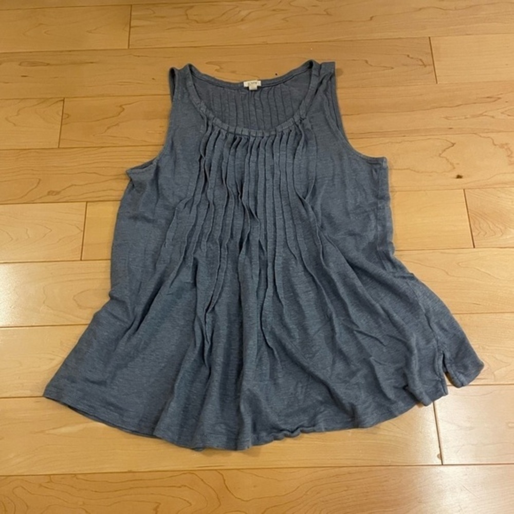 J. Crew blue sleeveless pleated tank top​​​​